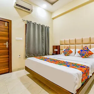 *** Hotel Fabexpress Dosa Plaza Indie
