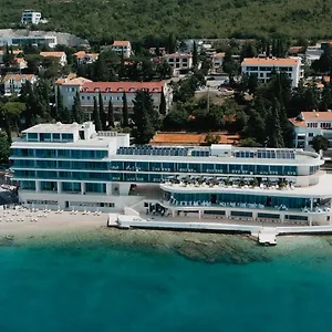 ellenőrizze a rendelkezésre állást