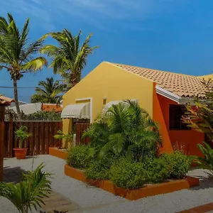 Carinas Aruba