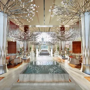 Mandarin Oriental Jumeira, Rezort
