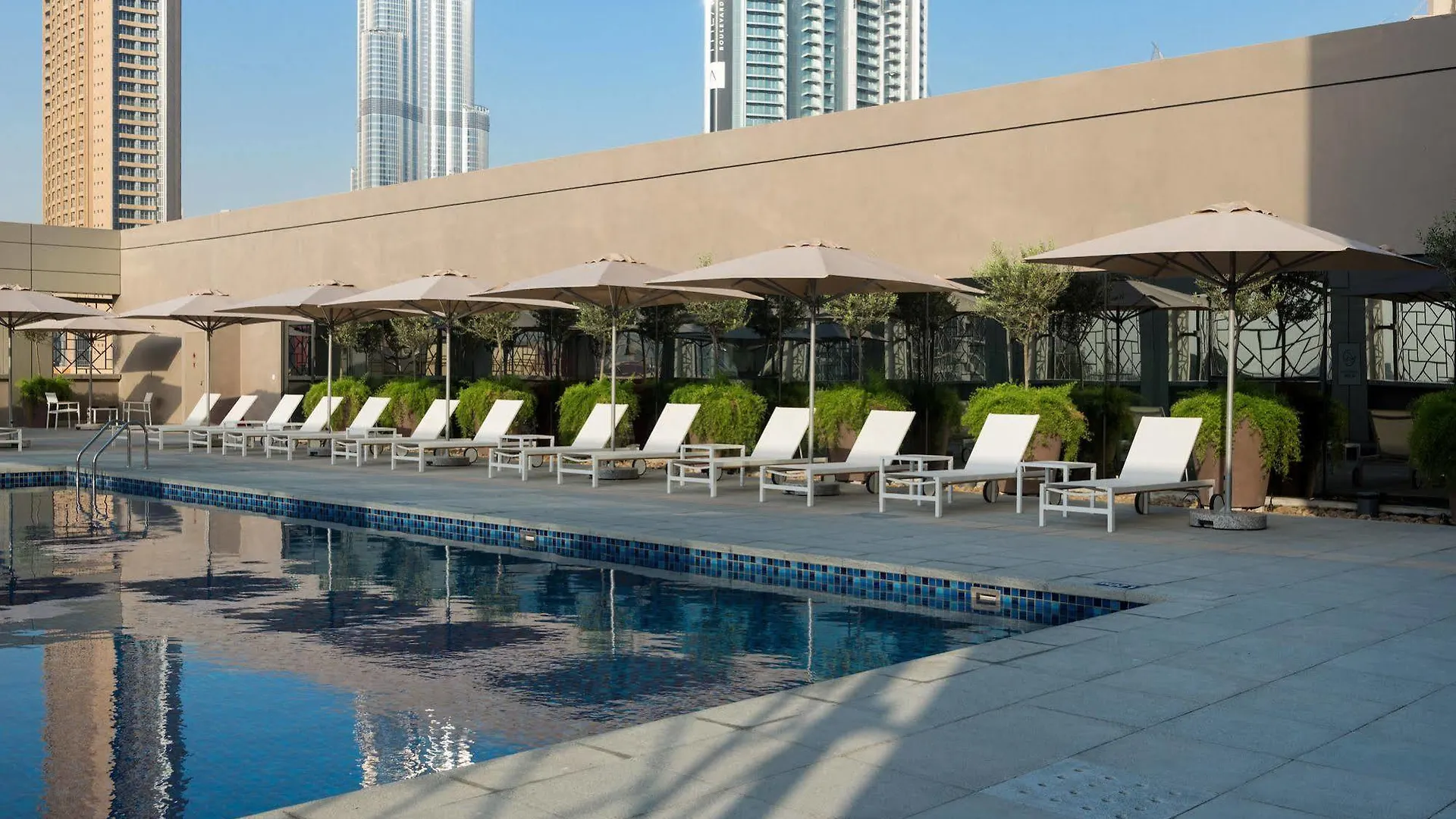 Rove Downtown Hotel Dubai 3*,